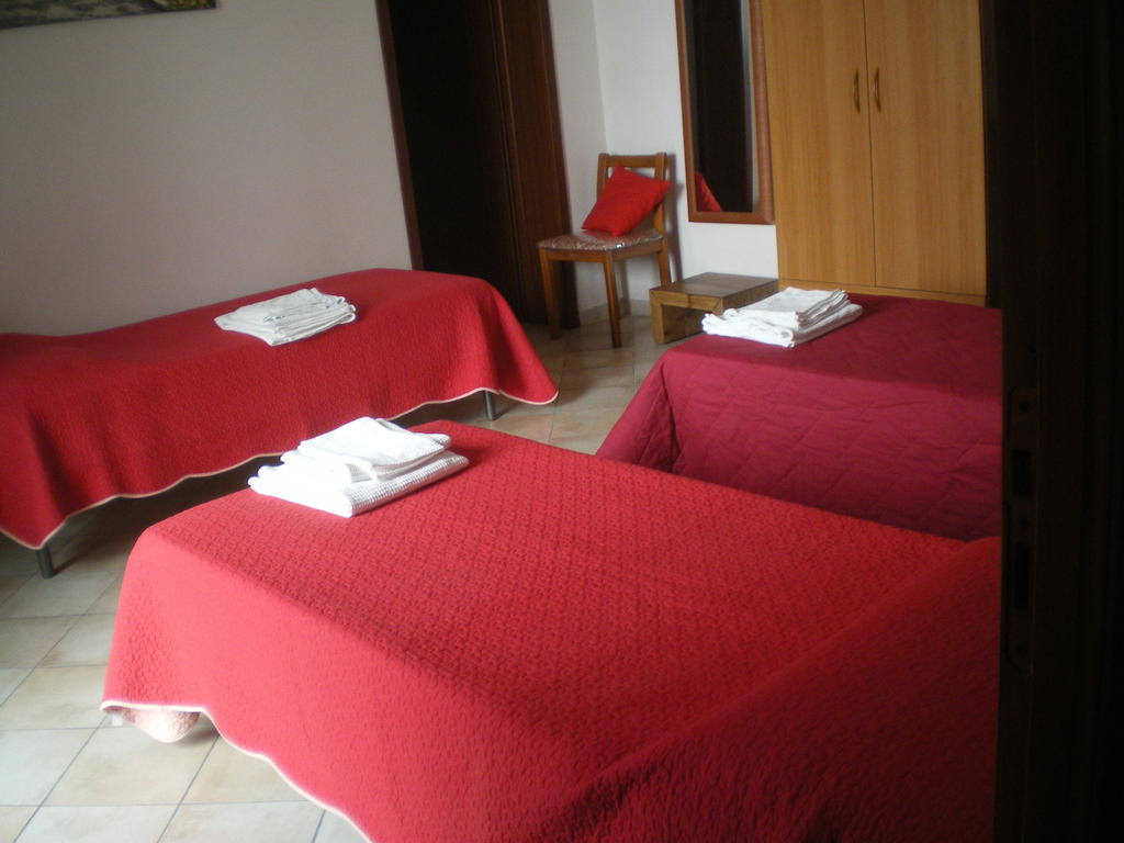 كامبوبيلّو دي مازارا B&B Da Mati الغرفة الصورة